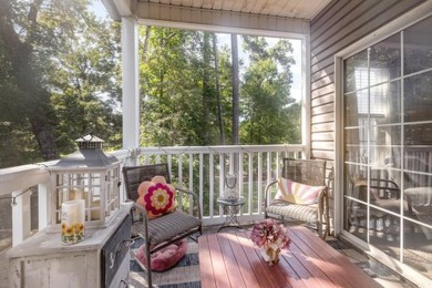 Welcome home to this gorgeous 3 bed 2 bath second floor condo on Arrowhead Country Club in South Carolina - for sale on GolfHomes.com, golf home, golf lot