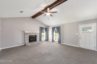 Beautifully updated home on the golf course!    Very clean and on Jackson National Golf Club in Tennessee - for sale on GolfHomes.com, golf home, golf lot