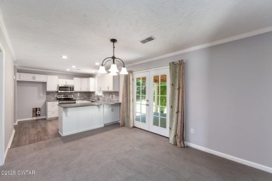 Beautifully updated home on the golf course!    Very clean and on Jackson National Golf Club in Tennessee - for sale on GolfHomes.com, golf home, golf lot