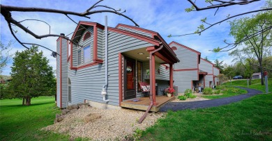 Beautifully appointed and tastefully updated end-unit Spring on Eagle Ridge Inn and Resort in Illinois - for sale on GolfHomes.com, golf home, golf lot