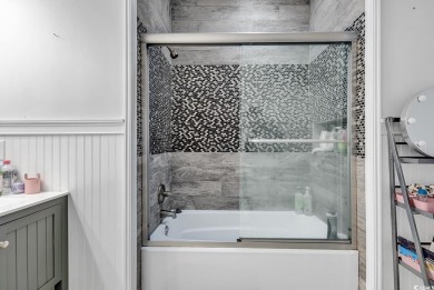 This is a remodeled unit, comes complete with furnishings - on Myrtlewood Golf Course and Club  in South Carolina - for sale on GolfHomes.com, golf home, golf lot