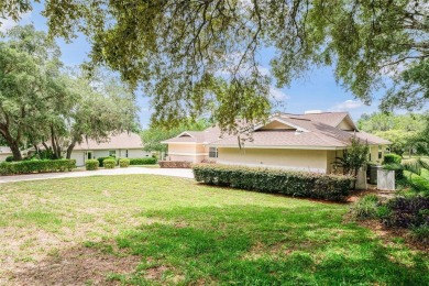 Wonderful 3 bedroom 2 bath pool home in the desirable community on Citrus Hills Golf Club in Florida - for sale on GolfHomes.com, golf home, golf lot