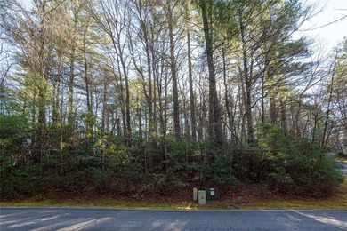 This lot offers excellent value in a highly desirable location on Burlingame Country Club in North Carolina - for sale on GolfHomes.com, golf home, golf lot