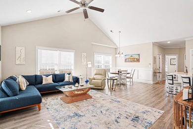 This beautiful 3 bedroom, 2 bathroom, 1,500 sq. ft. condo is on Blackmoor Golf Club in South Carolina - for sale on GolfHomes.com, golf home, golf lot