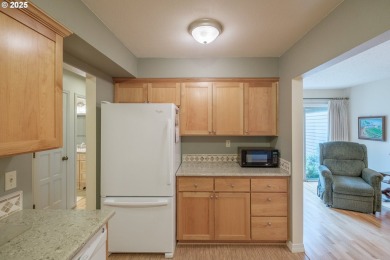 Nicely located single level condo located on the 10th tee of the on Michelbook Country Club in Oregon - for sale on GolfHomes.com, golf home, golf lot