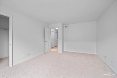 Live easy in this neat and clean condo in popular Orchard Valley on Orchard Valley Golf Course in Illinois - for sale on GolfHomes.com, golf home, golf lot