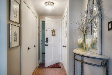 Beautifully updated 1 bedroom, 1 bath condo in Fairway Towers on Chickasaw Country Club in Tennessee - for sale on GolfHomes.com, golf home, golf lot