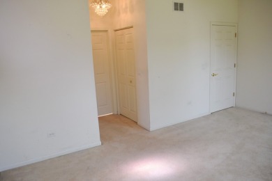 3 bedroom, 3 bath Ranch in Carillon Lakes!  This home is located on Carillon Lakes 3 Hole Course in Illinois - for sale on GolfHomes.com, golf home, golf lot