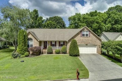 SPACIOUS SUNNY OPEN-CONCEPT 1-1/2 story home with 2727 sq. ft on Toqua Golf Course - Loudon County in Tennessee - for sale on GolfHomes.com, golf home, golf lot