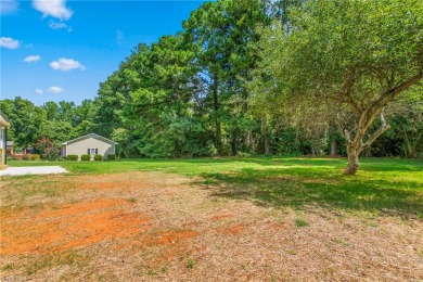 ***SELLER OFFERING $3,000 TOWARDS BUYER CLOSING COSTS WITH on Sapona Country Club, Inc. in North Carolina - for sale on GolfHomes.com, golf home, golf lot