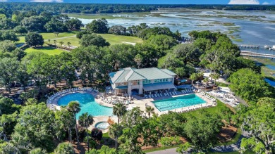 Priced to sell! 2217 sq foot well-maintained 3BD 2.5 BA + on Moss Creek Golf Club in South Carolina - for sale on GolfHomes.com, golf home, golf lot