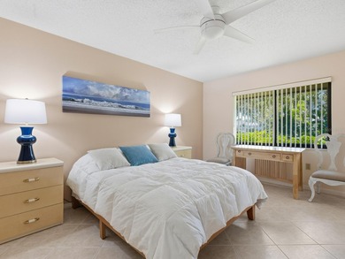 Furnished and priced to sell! Easy living in this spotless on The Meadows Golf and Country Club in Florida - for sale on GolfHomes.com, golf home, golf lot