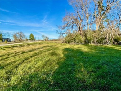 Beautiful country homesite with excellent access and superb on Oak Grove Country Club in Texas - for sale on GolfHomes.com, golf home, golf lot