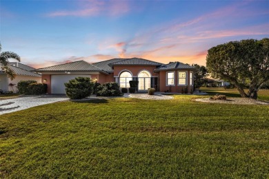 Beautiful 3 bed, 2 bath, 2 car garage , solar heated SALTWATER on Deep Creek Golf Club in Florida - for sale on GolfHomes.com, golf home, golf lot