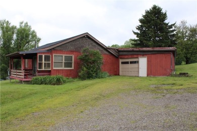 True one-level living is possible in this 3 Bedroom 1 Bath home on Indian Run Golf Club in Pennsylvania - for sale on GolfHomes.com, golf home, golf lot