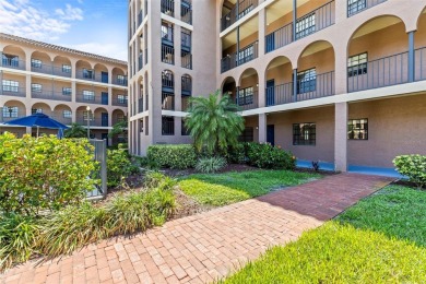 Welcome to this 2-bedroom, 1-bathroom, GROUND-FLOOR condo in on Pasadena Yacht and Country Club in Florida - for sale on GolfHomes.com, golf home, golf lot