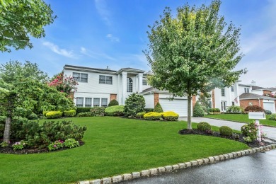 This Dorado Estate home has a full lower level walk out basement on Hamlet Golf and Country Club in New York - for sale on GolfHomes.com, golf home, golf lot