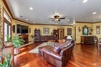 Take a look at this stunning custom-built 3-bedroom, 2-bath home on Bentwood Country Club in Texas - for sale on GolfHomes.com, golf home, golf lot