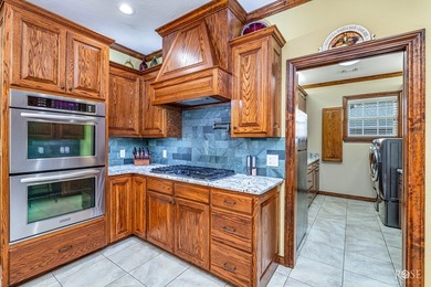 Take a look at this stunning custom-built 3-bedroom, 2-bath home on Bentwood Country Club in Texas - for sale on GolfHomes.com, golf home, golf lot