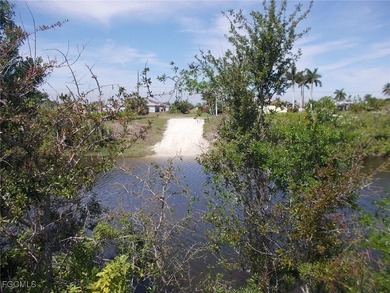 NEW LISTING... Residential 3-Lot Waterfront Homesite on a on Royal Tee Country Club in Florida - for sale on GolfHomes.com, golf home, golf lot