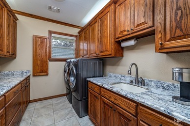 Take a look at this stunning custom-built 3-bedroom, 2-bath home on Bentwood Country Club in Texas - for sale on GolfHomes.com, golf home, golf lot