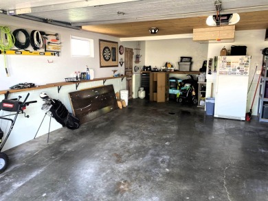 Stop and take a moment to review the features and benefits of on Quail Run Golf Course in Nebraska - for sale on GolfHomes.com, golf home, golf lot