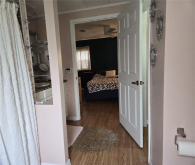 2-Bedroom, 2 Bath home located in the PET FRIENDLY area of on Zellwood Station Country Club in Florida - for sale on GolfHomes.com, golf home, golf lot