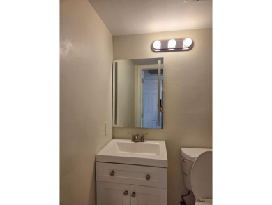 Spacious 2 bed, 2 bath condo with a private balcony and golf on Inverrary Country Club in Florida - for sale on GolfHomes.com, golf home, golf lot