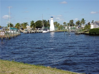 A Boater's Paradise!!  Welcome to your Florida dream home in the on Riverbend Golf and Country Club in Florida - for sale on GolfHomes.com, golf home, golf lot