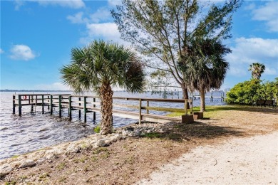 A Boater's Paradise!!  Welcome to your Florida dream home in the on Riverbend Golf and Country Club in Florida - for sale on GolfHomes.com, golf home, golf lot