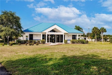 A Boater's Paradise!!  Welcome to your Florida dream home in the on Riverbend Golf and Country Club in Florida - for sale on GolfHomes.com, golf home, golf lot