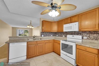 Priced To Sell, Beautiful, Large & Updated. 2 Bed 2 Bath in on  in Florida - for sale on GolfHomes.com, golf home, golf lot
