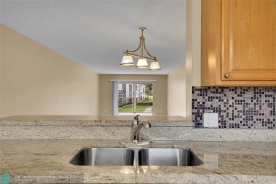 Priced To Sell, Beautiful, Large & Updated. 2 Bed 2 Bath in on  in Florida - for sale on GolfHomes.com, golf home, golf lot