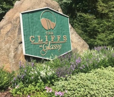OWNER FINANCE. 311 Foggy Cut Lane is Beautifully situated on a on The Cliffs at Glassy Golf and Country Club in South Carolina - for sale on GolfHomes.com, golf home, golf lot