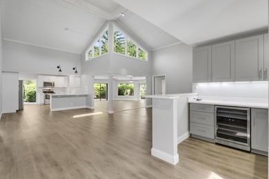 Welcome home to the highly desirable Eastpointe community. this on Eastpointe Country Club in Florida - for sale on GolfHomes.com, golf home, golf lot