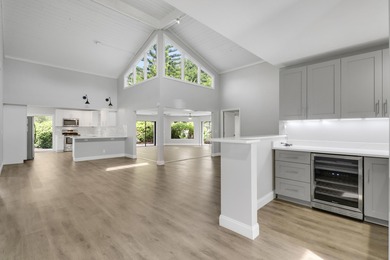 Welcome home to the highly desirable Eastpointe community. this on Eastpointe Country Club in Florida - for sale on GolfHomes.com, golf home, golf lot