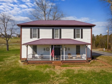 Welcome to the charm and character of River Island Plantation on River Islands Golf Club in Tennessee - for sale on GolfHomes.com, golf home, golf lot