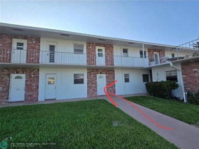 Beautiful Leisureville Condo 55+ community. 1st Floor No Land on Leisureville Community Association in Florida - for sale on GolfHomes.com, golf home, golf lot