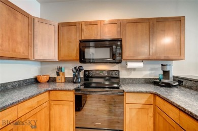 Charming Single-Level Condo in Desirable Four Corners - 

Tucked on Cottonwood Hills Golf Course - Cottonwood Hills in Montana - for sale on GolfHomes.com, golf home, golf lot