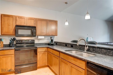 Charming Single-Level Condo in Desirable Four Corners - 

Tucked on Cottonwood Hills Golf Course - Cottonwood Hills in Montana - for sale on GolfHomes.com, golf home, golf lot