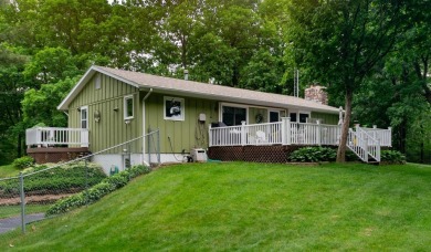 Wautoma, Golf Course Backyard 2bed 1 1/2Bath home- Large fenced on Waushara Country Club in Wisconsin - for sale on GolfHomes.com, golf home, golf lot