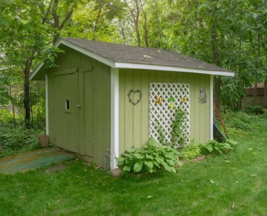 Wautoma, Golf Course Backyard 2bed 1 1/2Bath home- Large fenced on Waushara Country Club in Wisconsin - for sale on GolfHomes.com, golf home, golf lot
