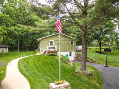 Wautoma, Golf Course Backyard 2bed 1 1/2Bath home- Large fenced on Waushara Country Club in Wisconsin - for sale on GolfHomes.com, golf home, golf lot