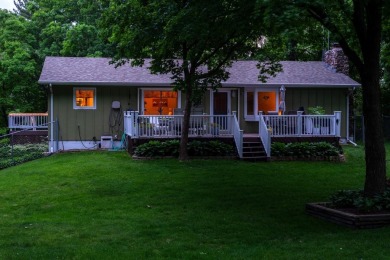 Wautoma, Golf Course Backyard 2bed 1 1/2Bath home- Large fenced on Waushara Country Club in Wisconsin - for sale on GolfHomes.com, golf home, golf lot