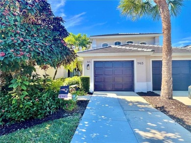 Beautifully furnished, turnkey condo located in the highly on Arrowhead Golf Club At Heritage Greens in Florida - for sale on GolfHomes.com, golf home, golf lot