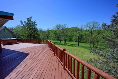 Welcome to the golf lodge! Rustic 4 bed, 2 bath Galena Territory on Eagle Ridge Inn and Resort in Illinois - for sale on GolfHomes.com, golf home, golf lot