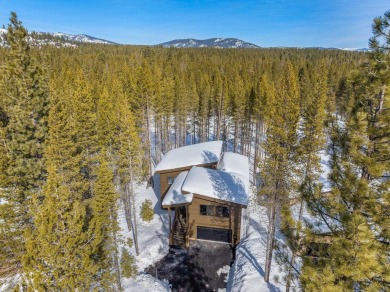 Experience mountain living at its finest in this brand-new, 3 on  in California - for sale on GolfHomes.com, golf home, golf lot