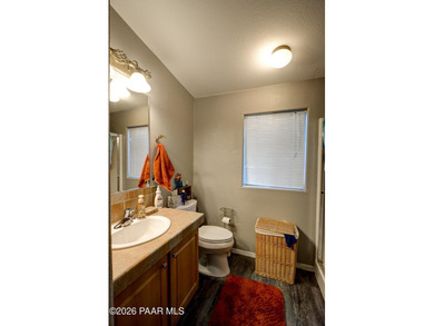 PRICED TO SELLe live in the adorable Villages At Lynx Creek! on Quail Wood Greens Golf Course in Arizona - for sale on GolfHomes.com, golf home, golf lot