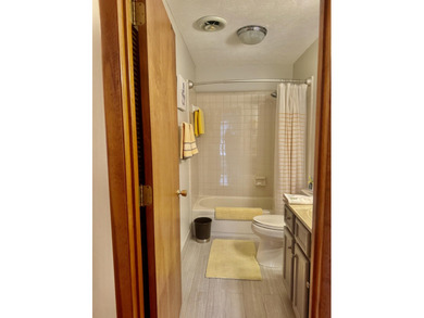 Exquisite year round Lakeview upper level condo located in on Woodson Bend Resort in Kentucky - for sale on GolfHomes.com, golf home, golf lot