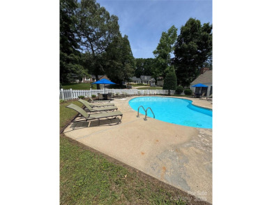 303 Eastwood Drive welcomes you to this 2 bedroom, 2.5 bath on Corbin Hills Golf Club in North Carolina - for sale on GolfHomes.com, golf home, golf lot